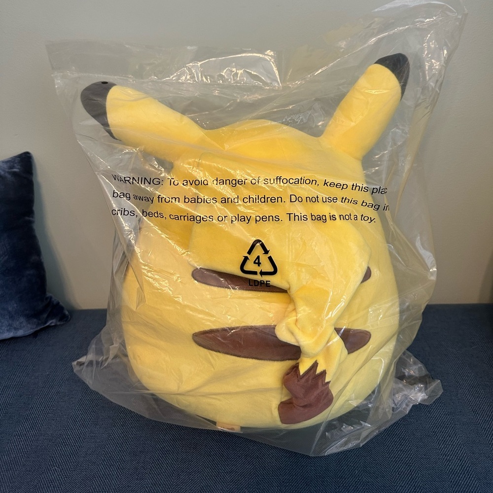 Squishmallows Pokemon 14” Pikachu Plush NWT - Picture 4 of 5